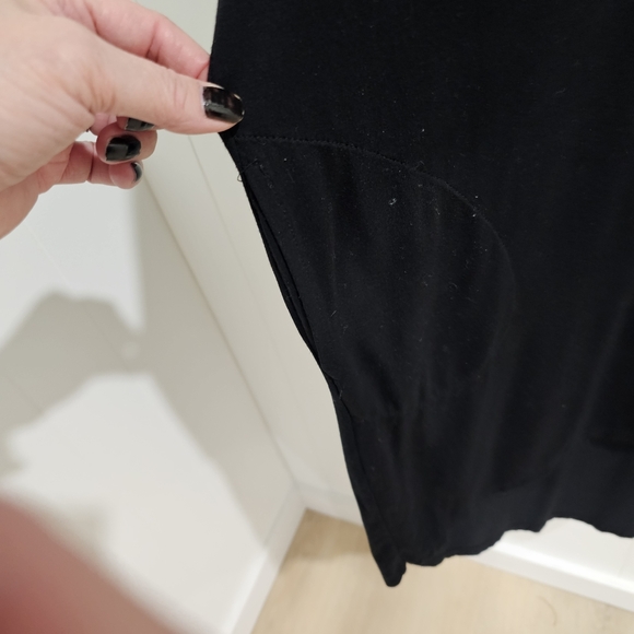 TAHARI XL Black Oversized V-Neck T-Shirt Dress Rayon Spandex Midi Pockets Lagenl - Picture 7 of 9